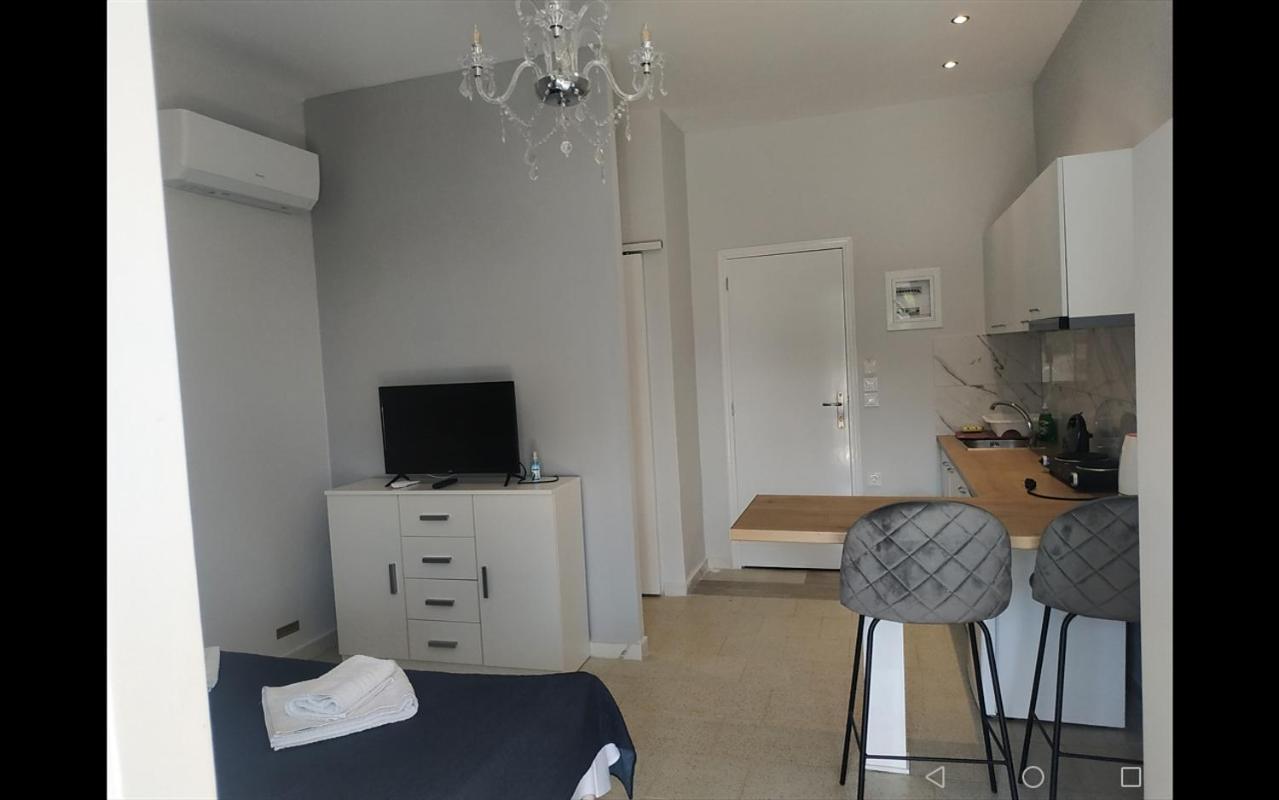 Elthimias2 Apartment Poros Town Exterior photo